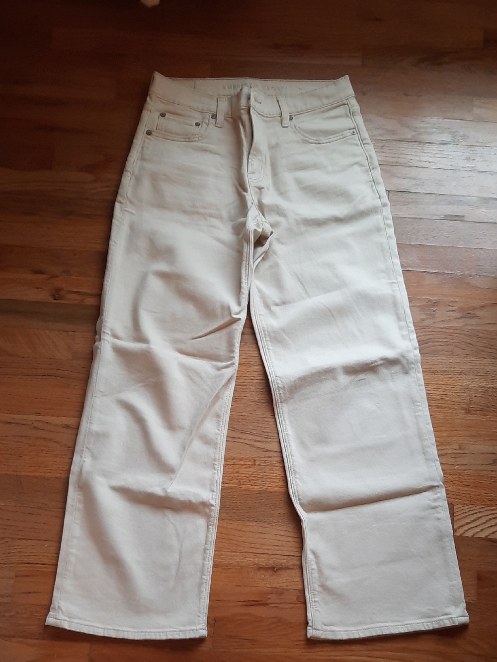 American Eagle Cream Stovepipe Jeans 27/4